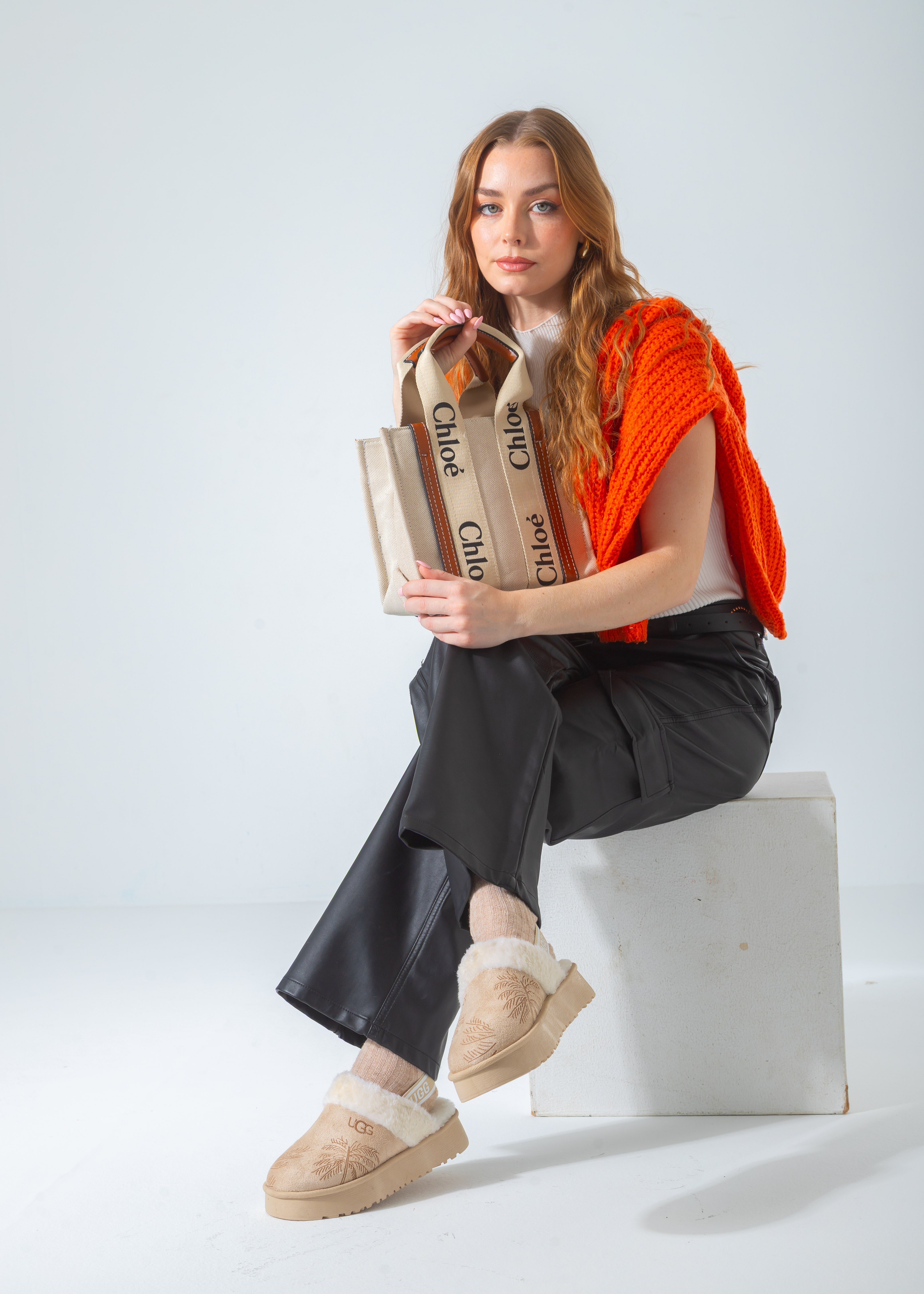 Elastic Strap Cozy Platform Clogs-beige