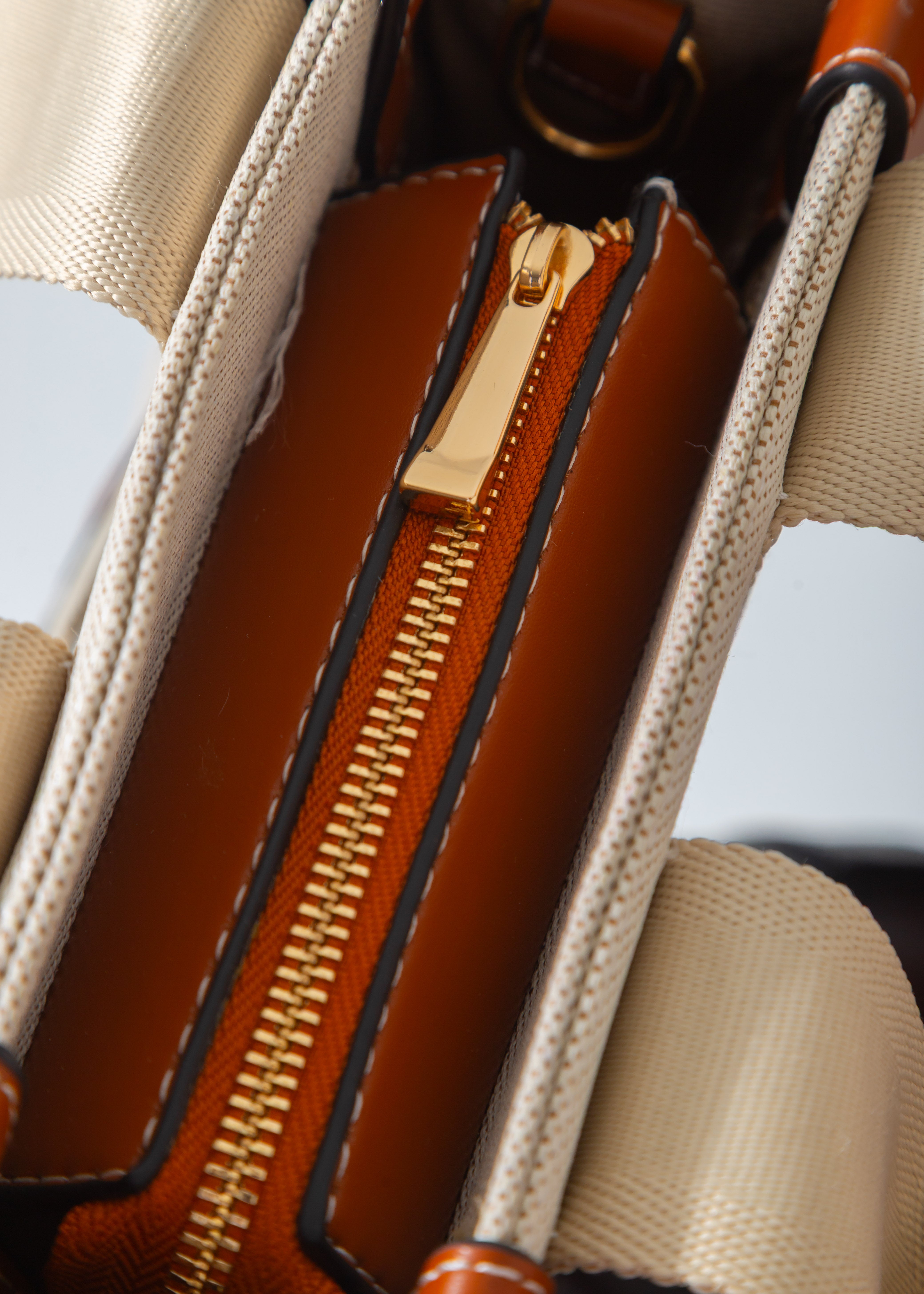 Woody Canvas Tote Bag-camel