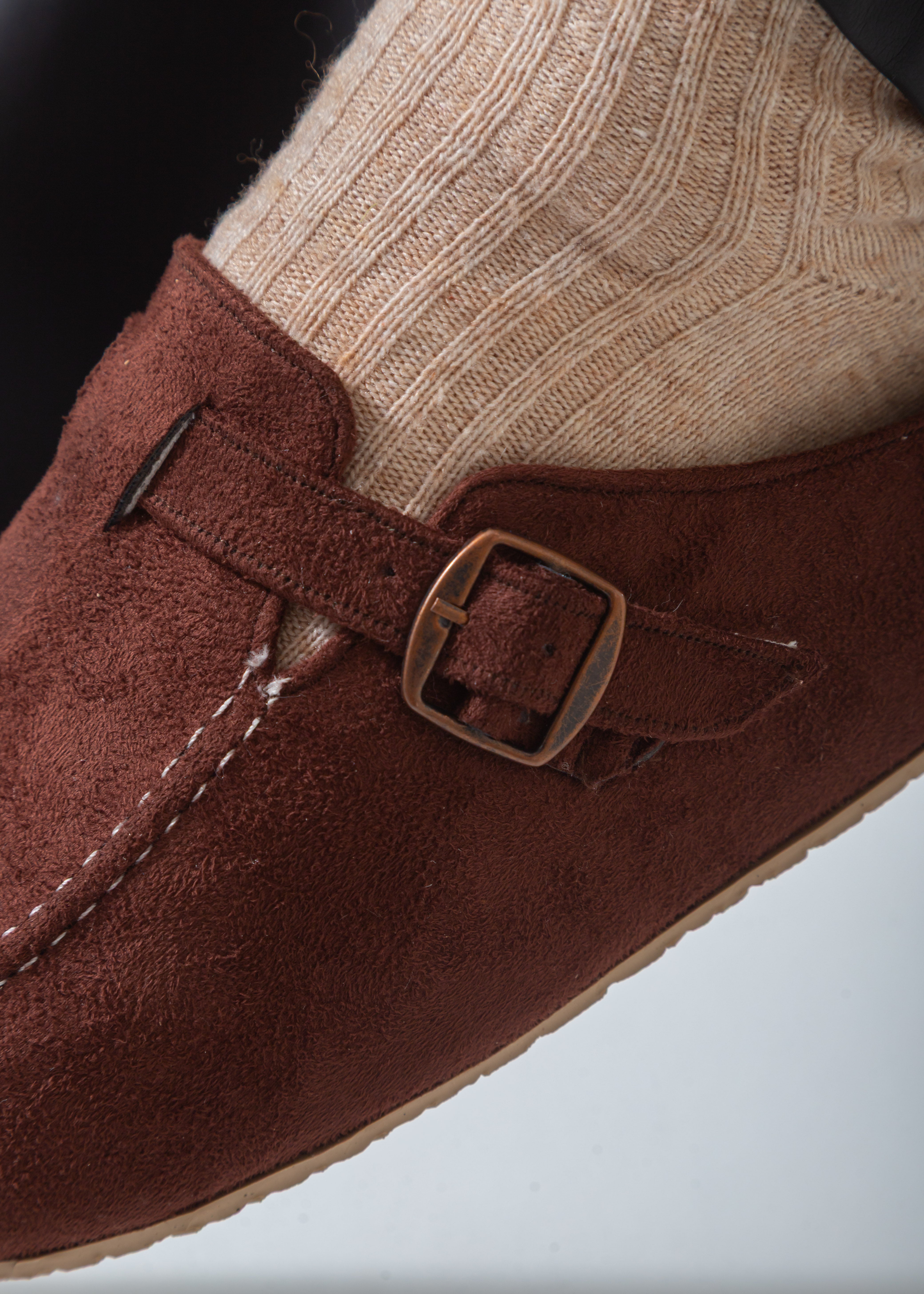 Suede Moc Toe Buckle Clog-brown