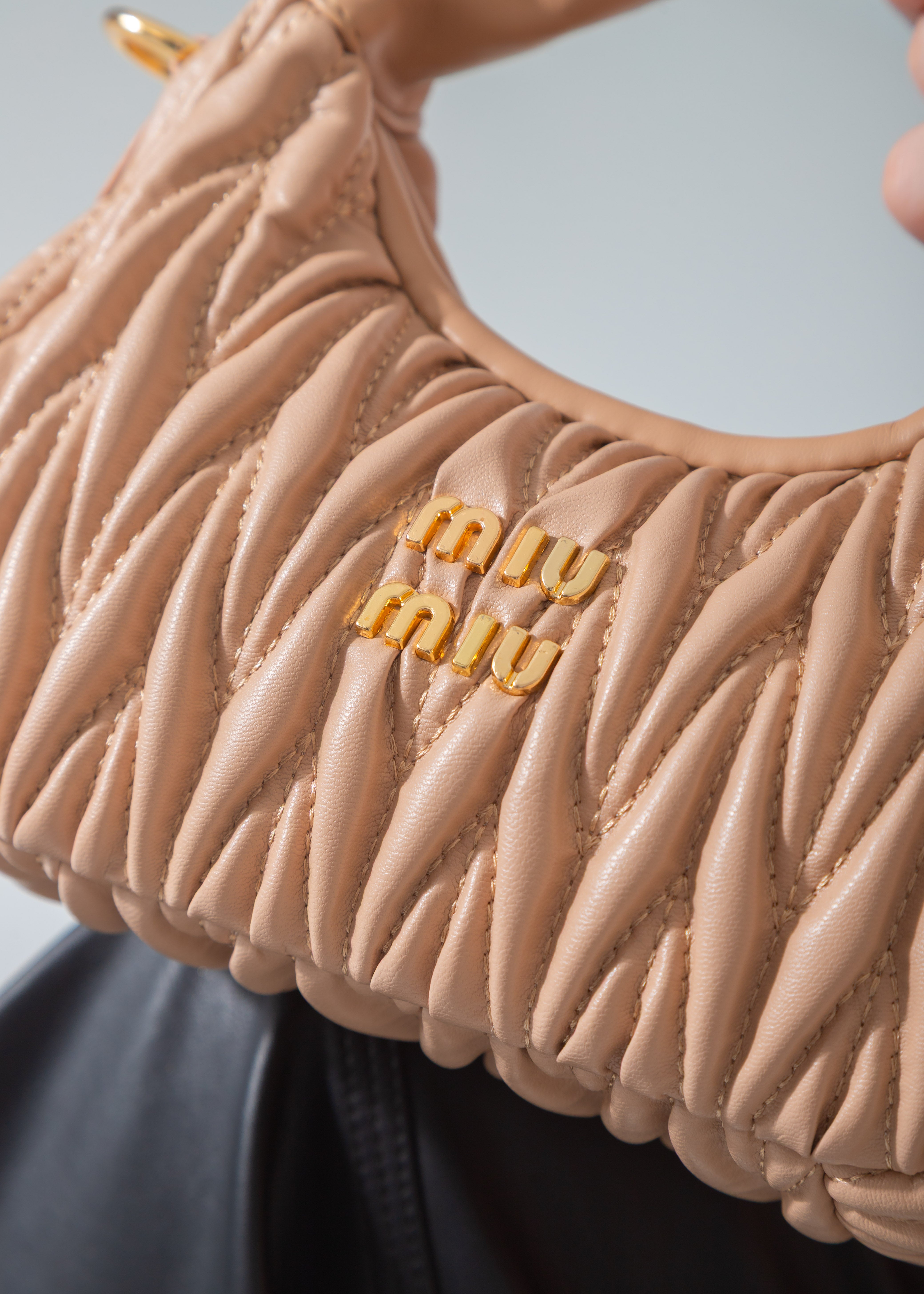 Wander Matelassé Hobo Mini-Bag-beige