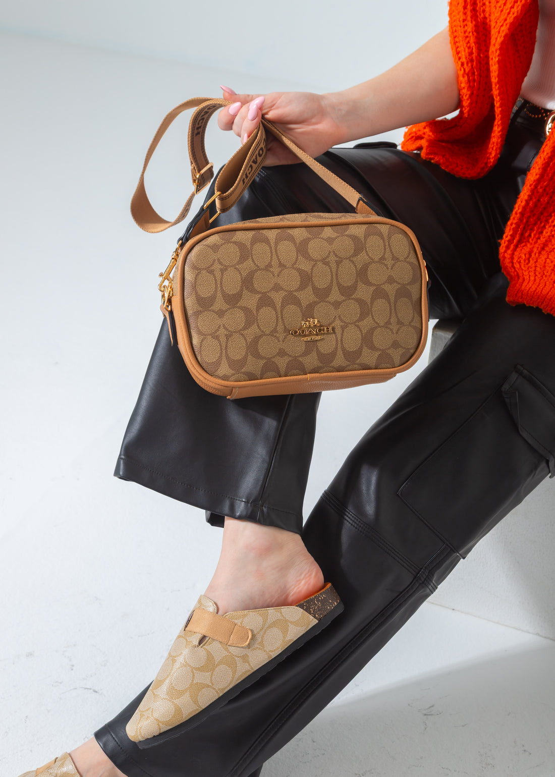 Structured Crossbody Bag-cafe