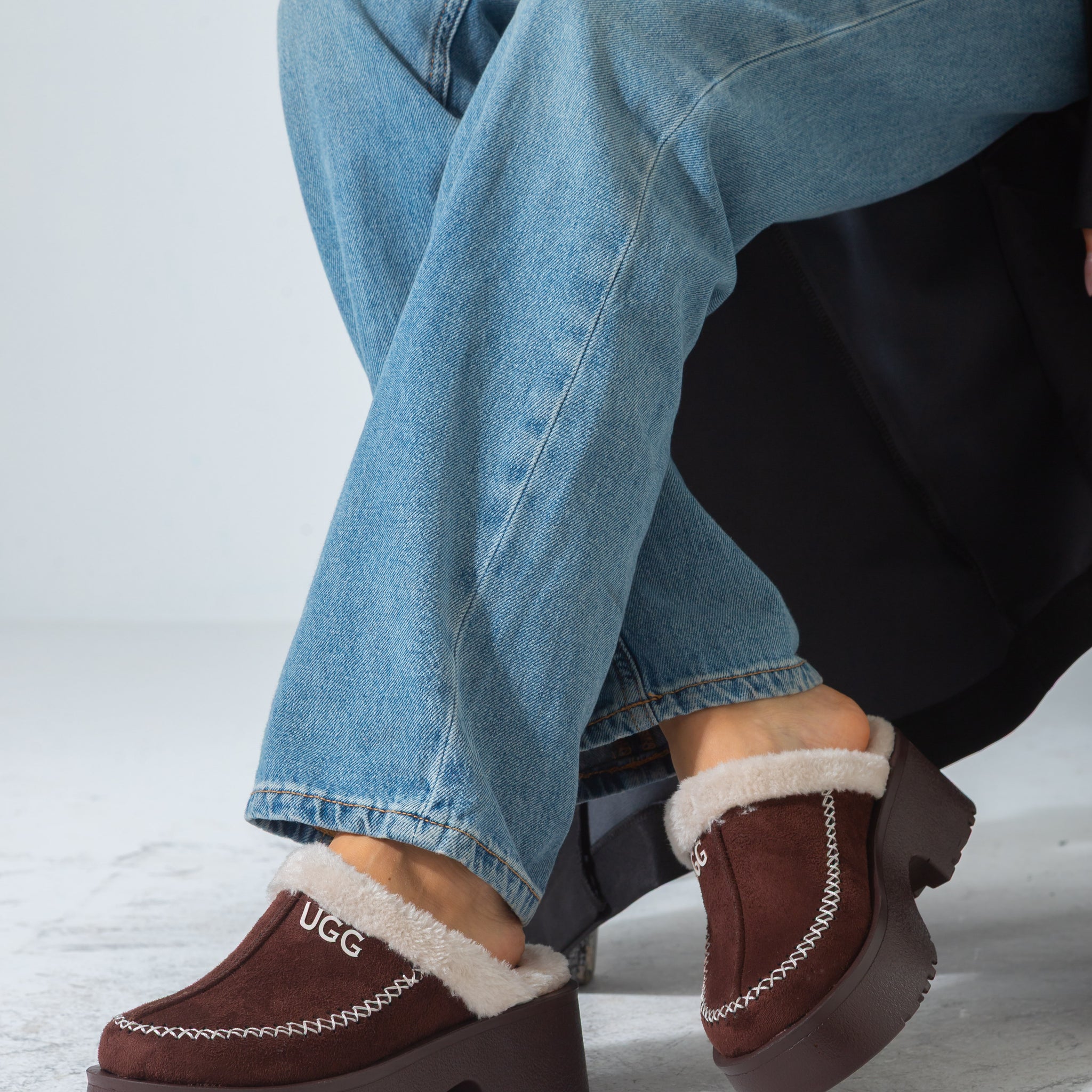 Suede Shearling-Lined Platform Clog-brown