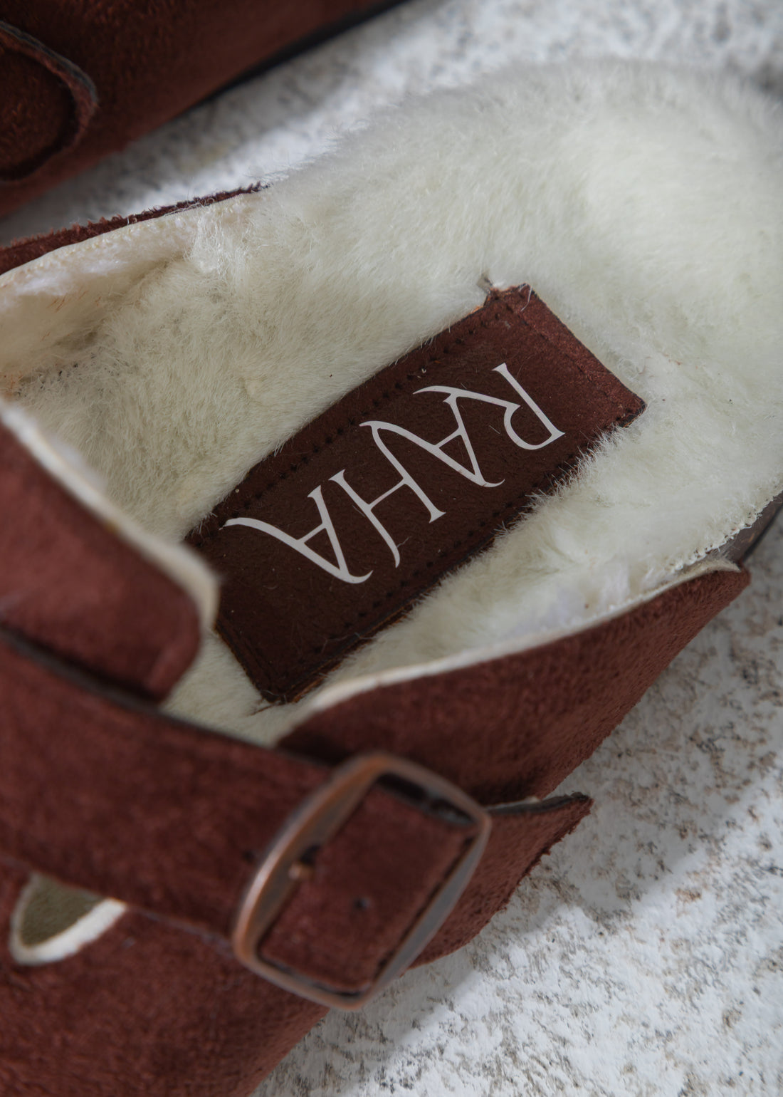 Faux-Fur Buckle Clogs-brown