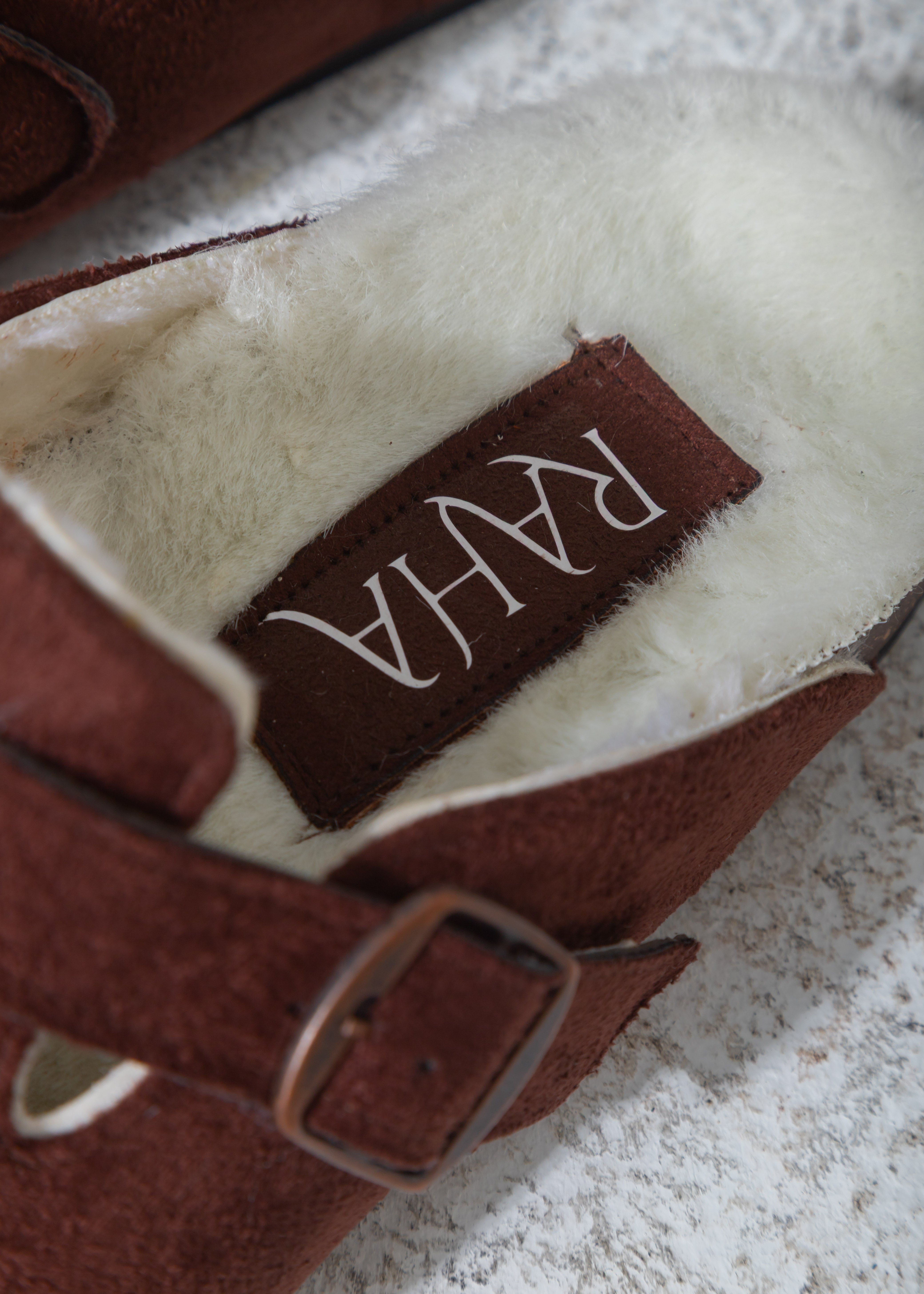 Faux-Fur Buckle Clogs-brown