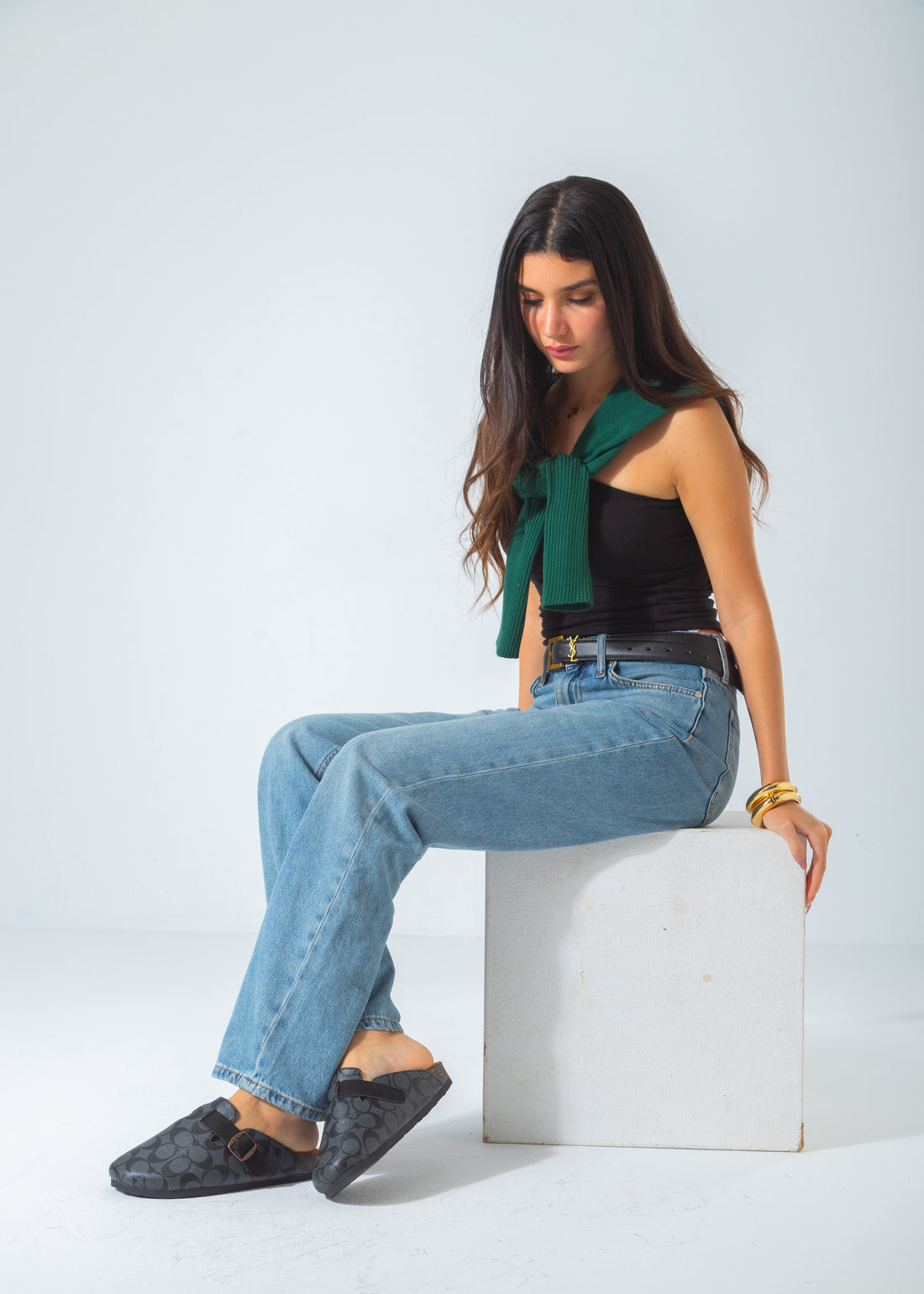 Signature Print Buckle Clog-gray