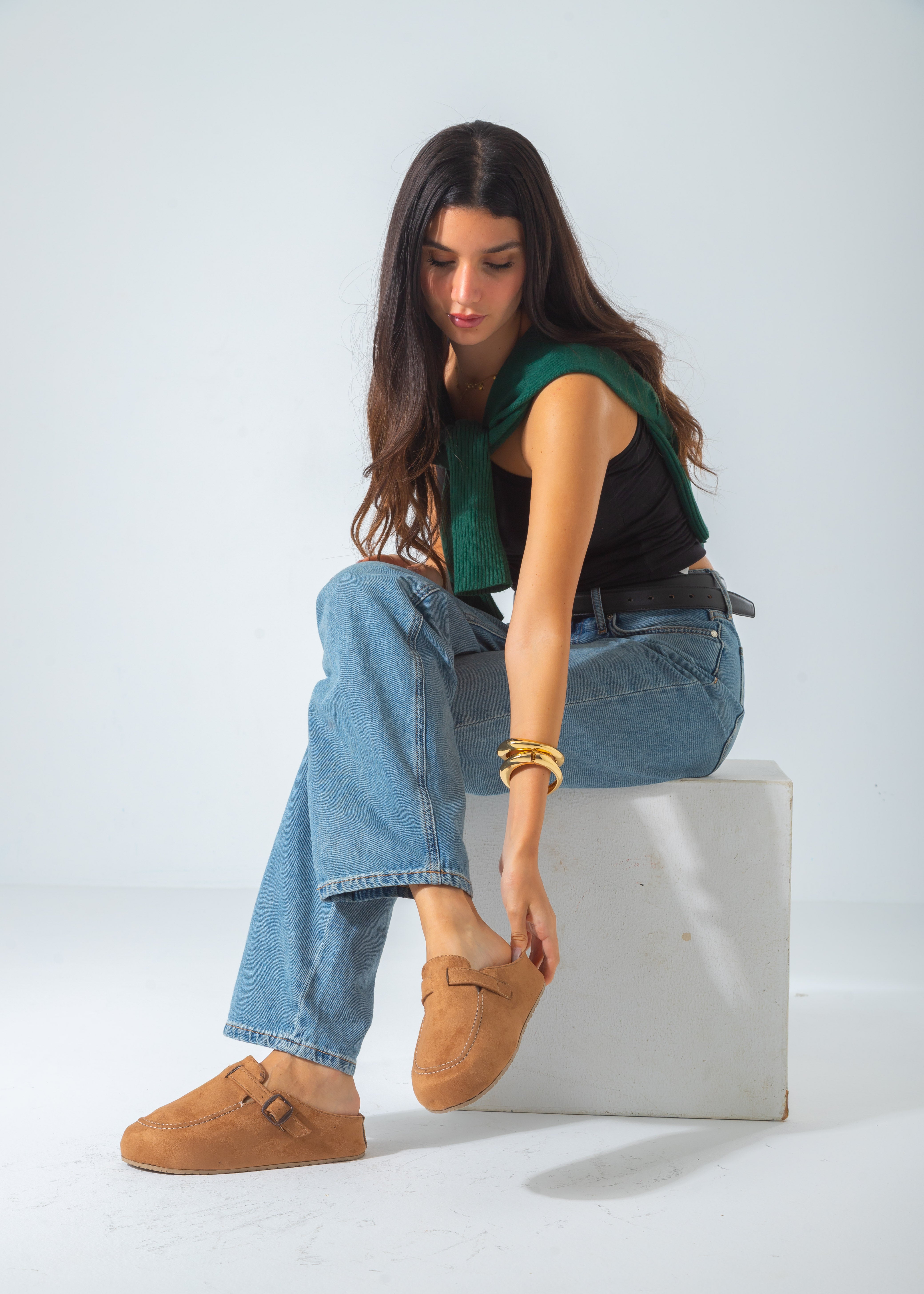 Suede Moc Toe Buckle Clog-cafe