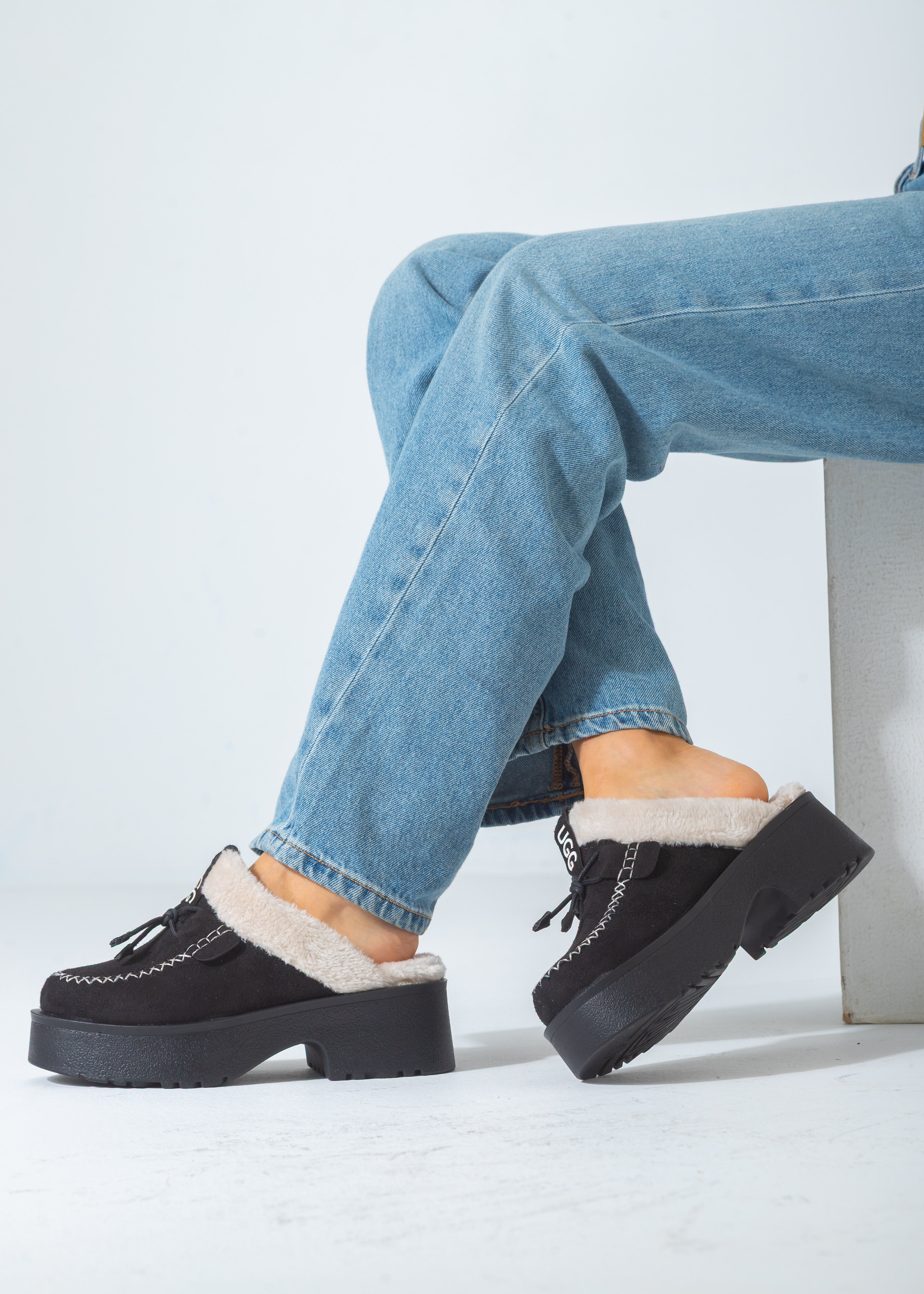 Lace-Up Moccasin Platform Clog-black