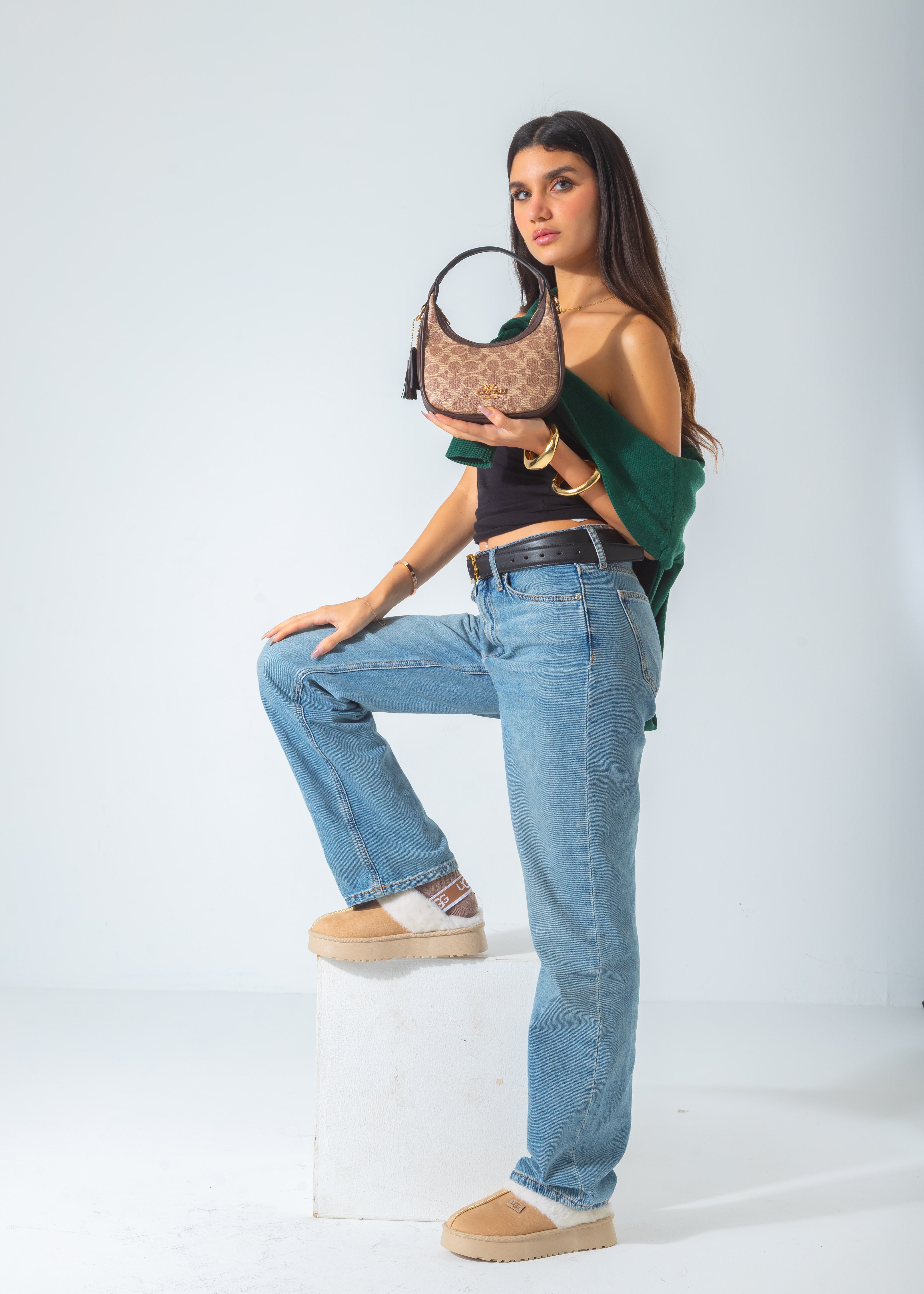 Canvas Demi Shoulder Bag-brown