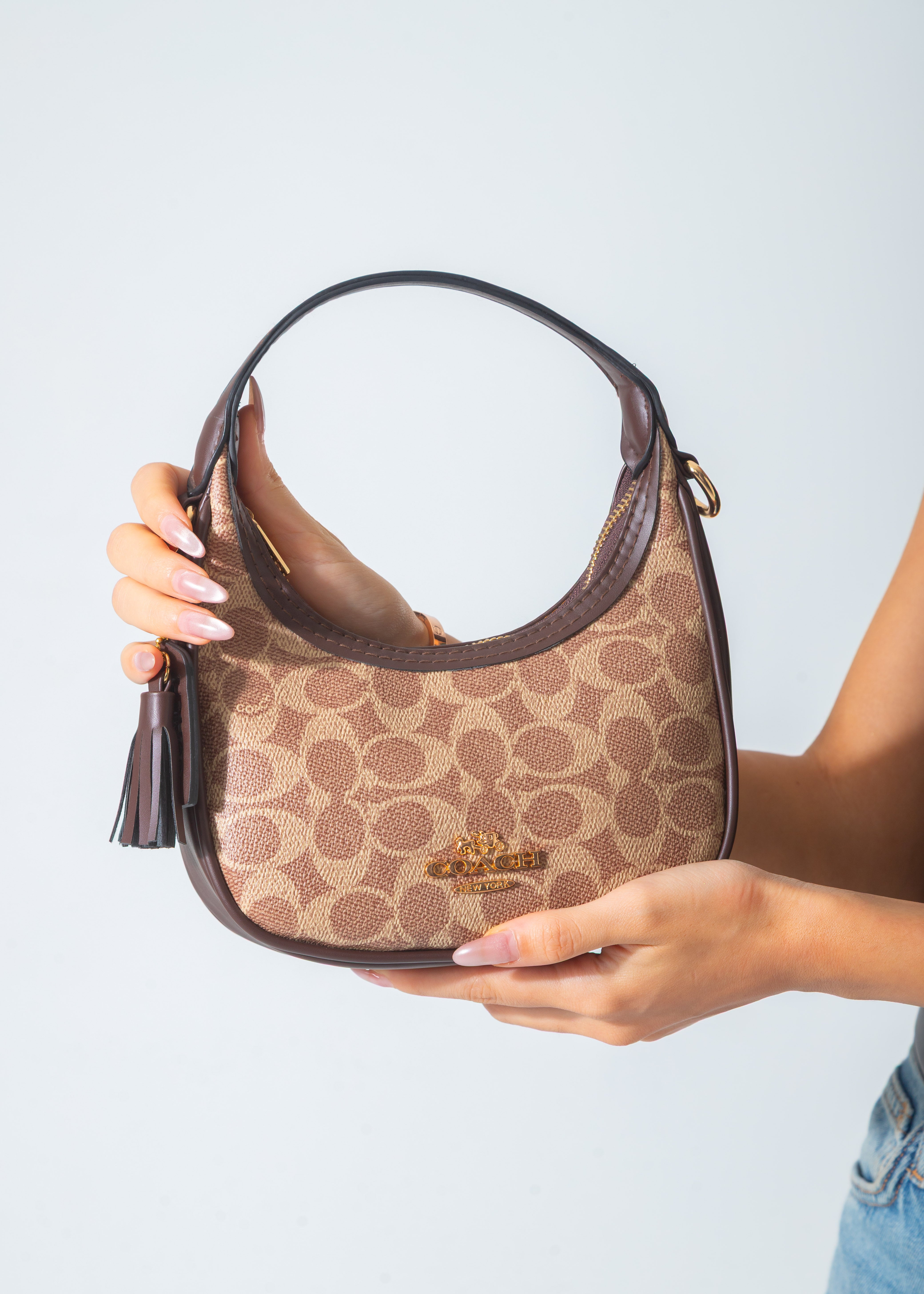 Canvas Demi Shoulder Bag-brown