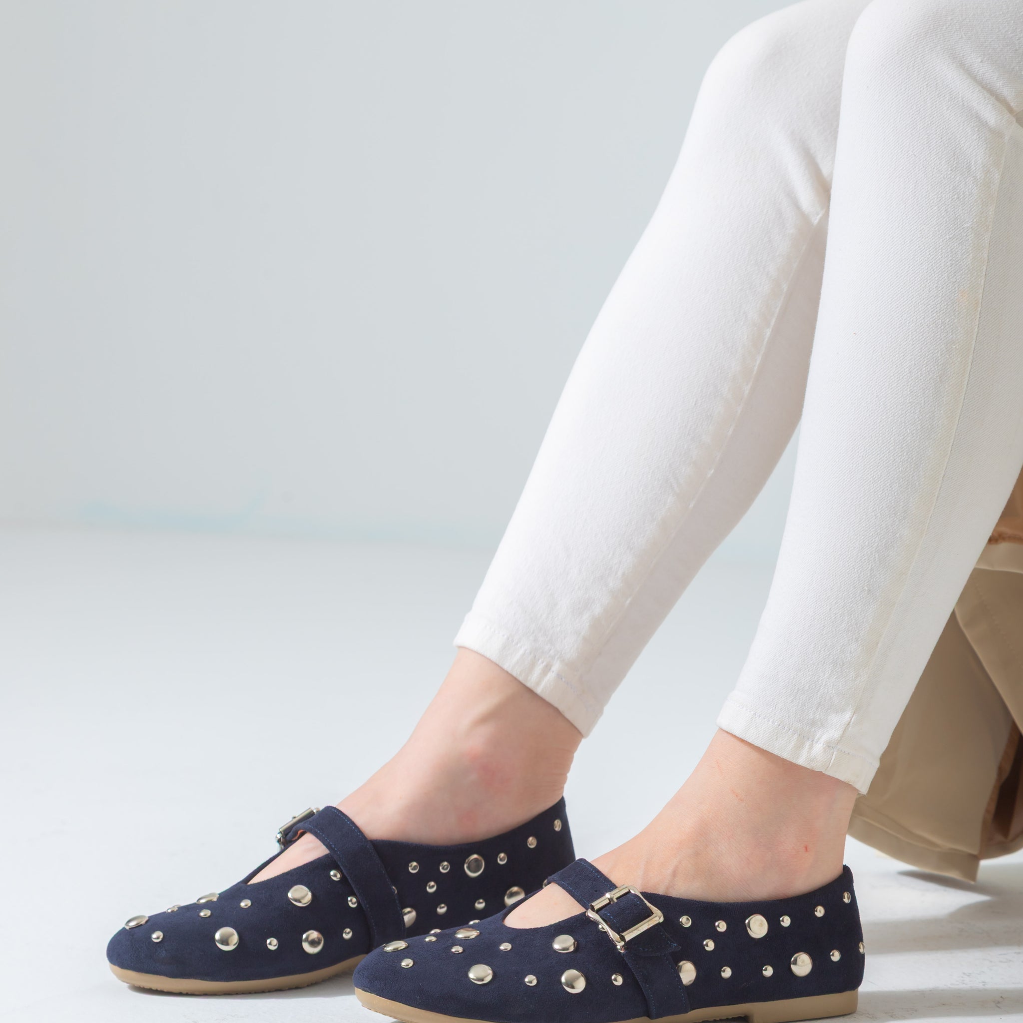 Metallic Rivet Strap Flat-dark-blue