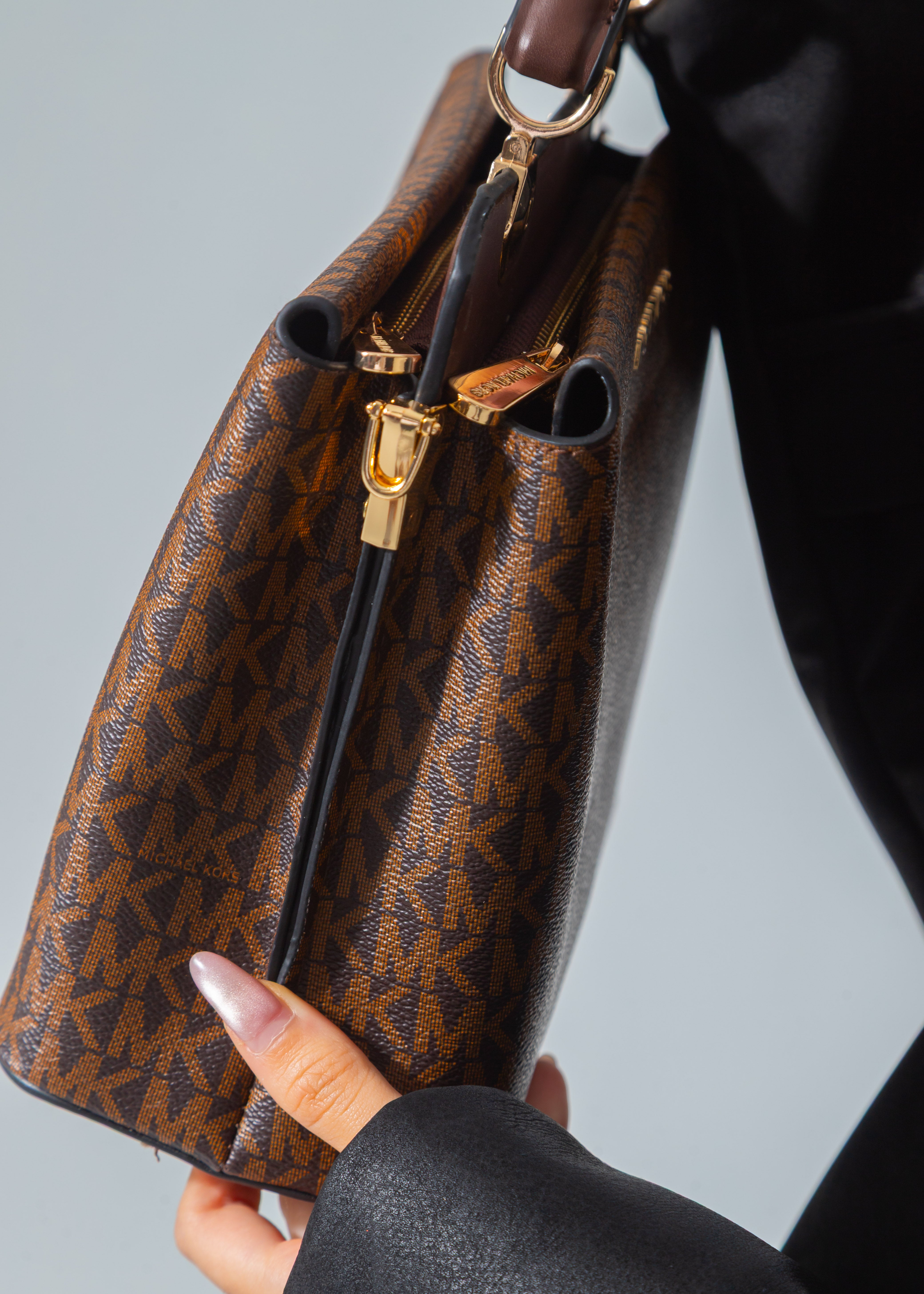 The Convertible Top-Handle Bag-brown