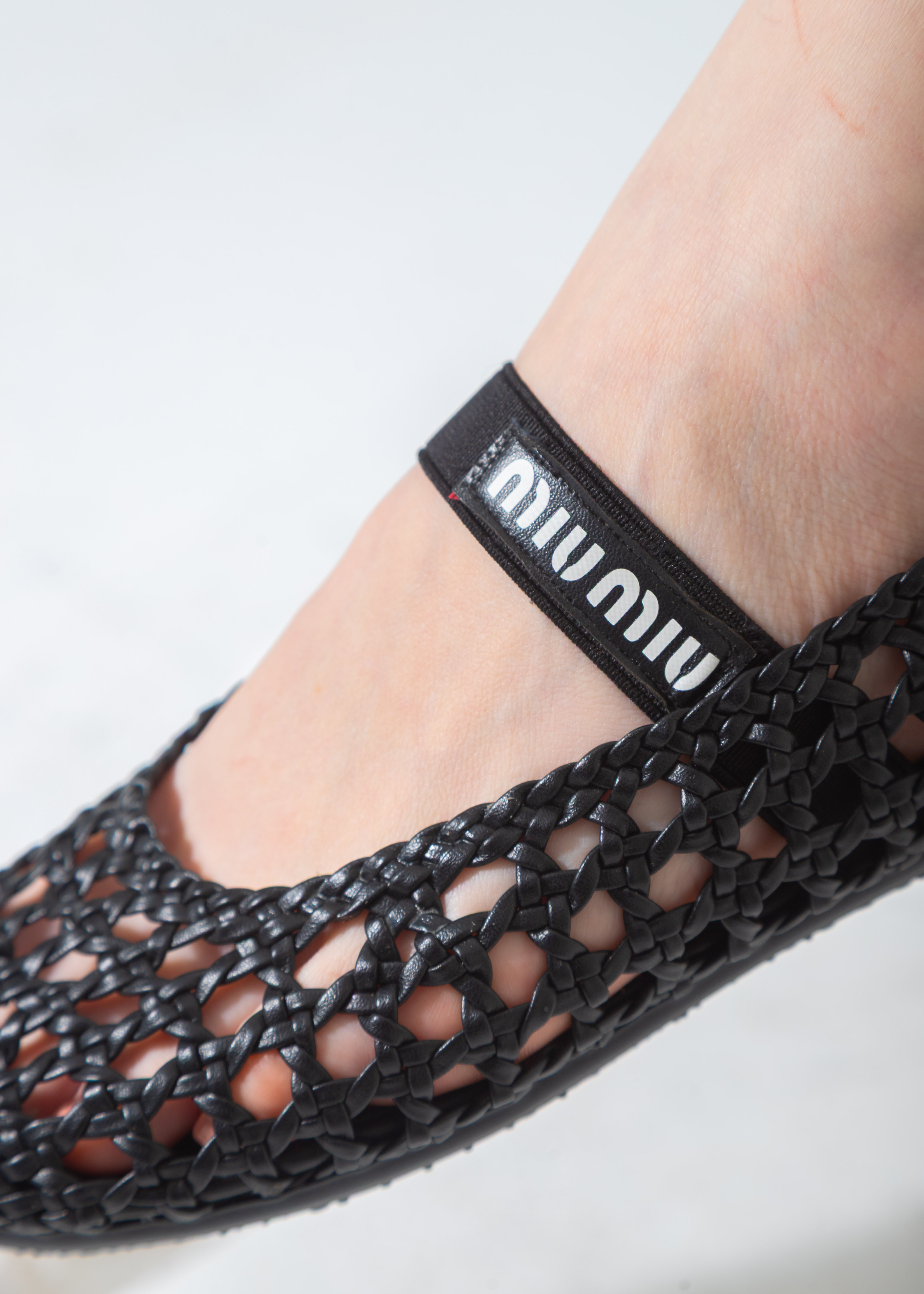 Woven Mesh Elastic Flat-black