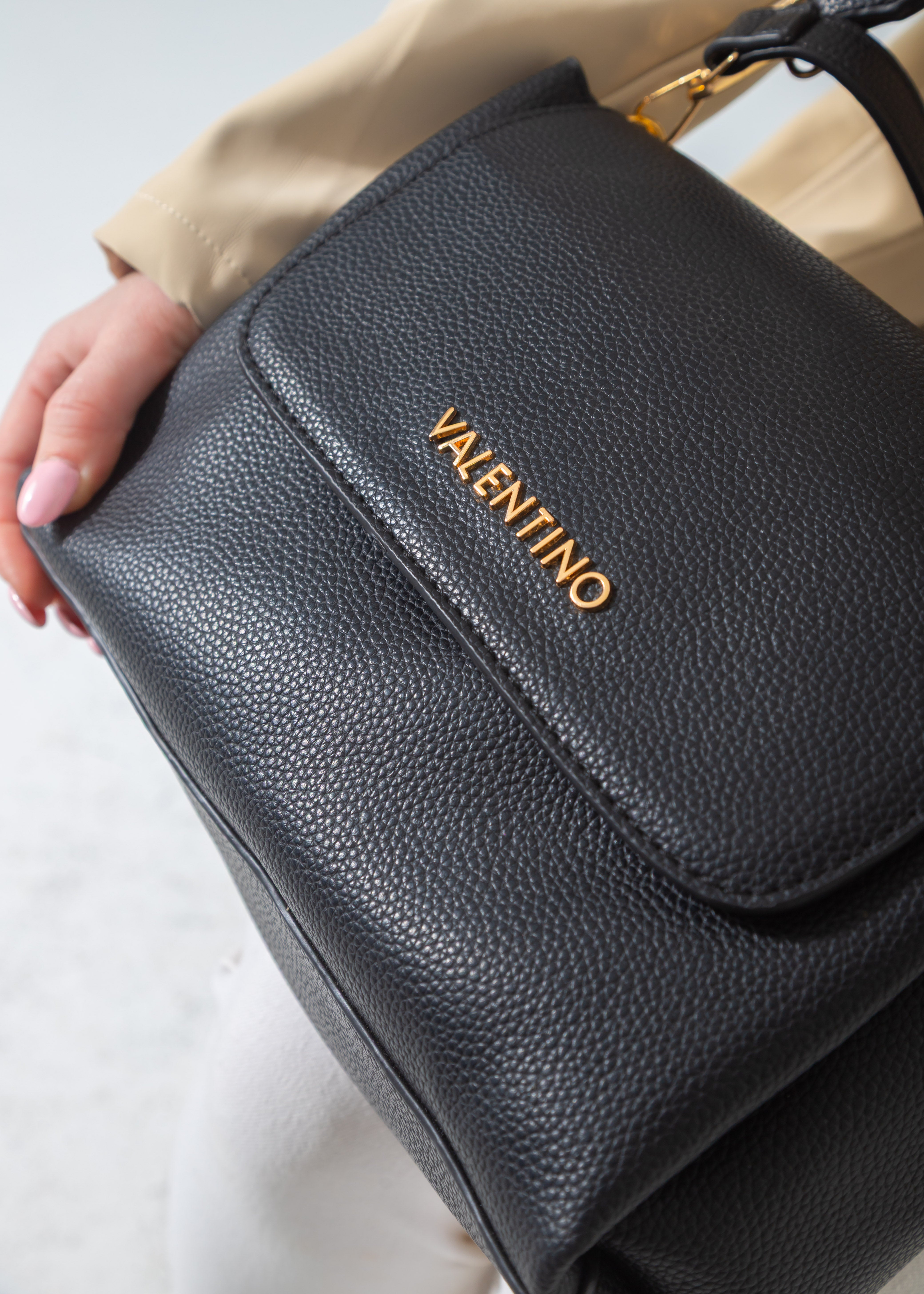 Continental Crossbody Bag-black