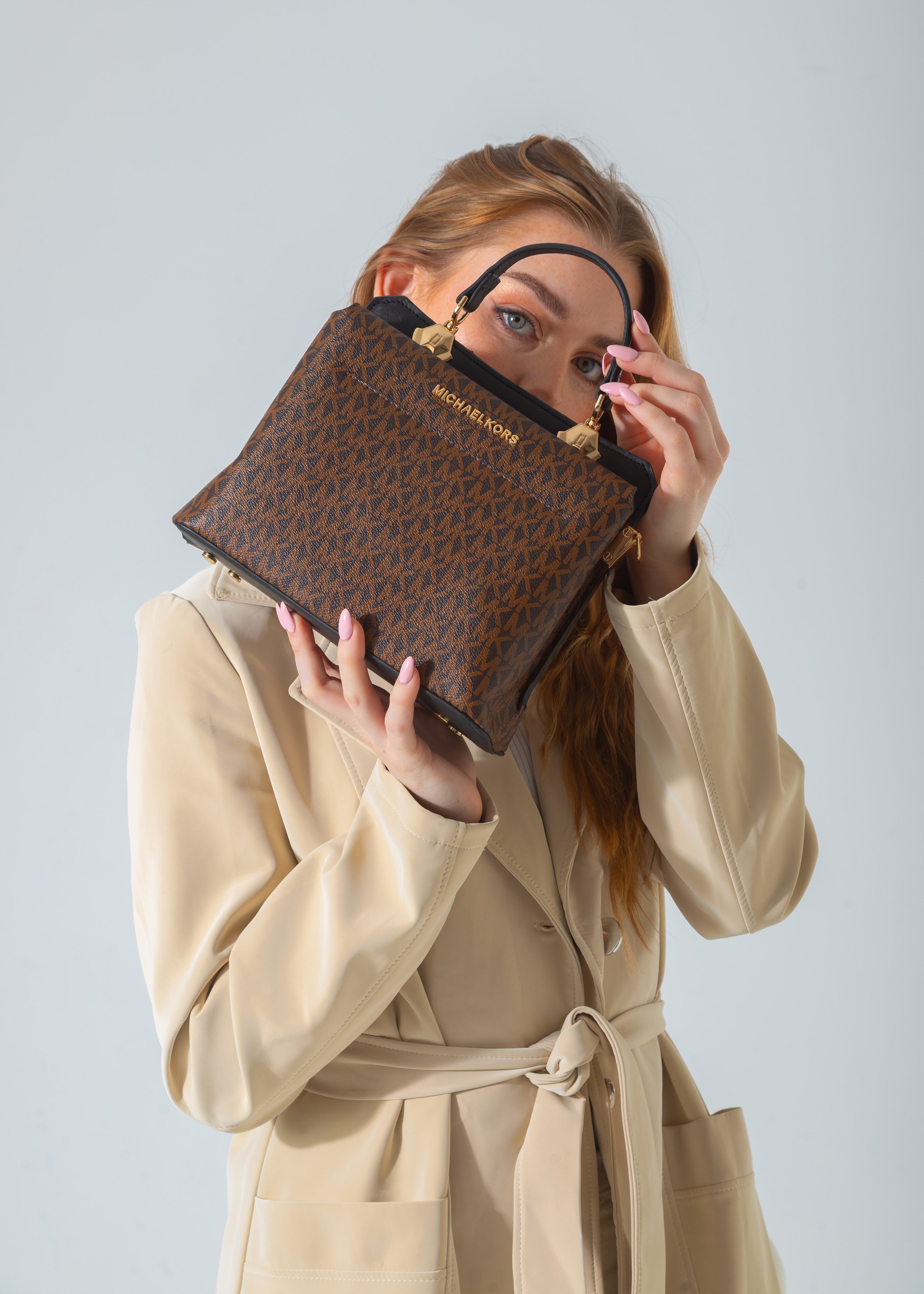 The Convertible Top-Handle Bag-black&brown