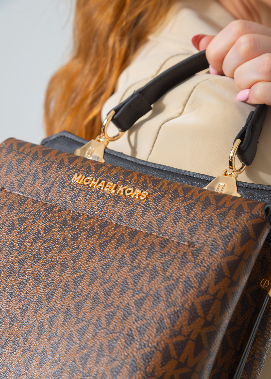 The Convertible Top-Handle Bag-black&brown