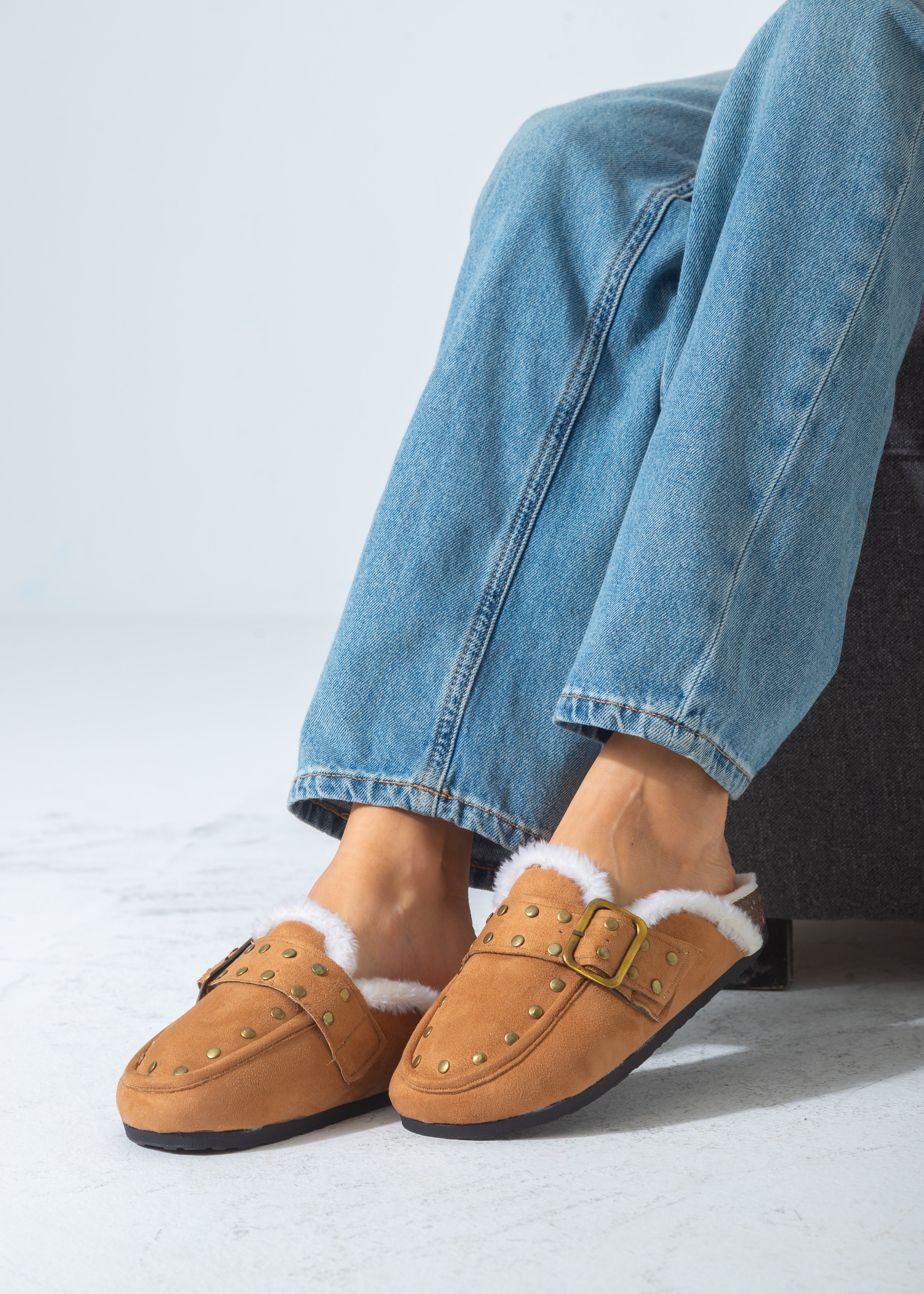 Stud-Detail Cozy Clogs-cafe