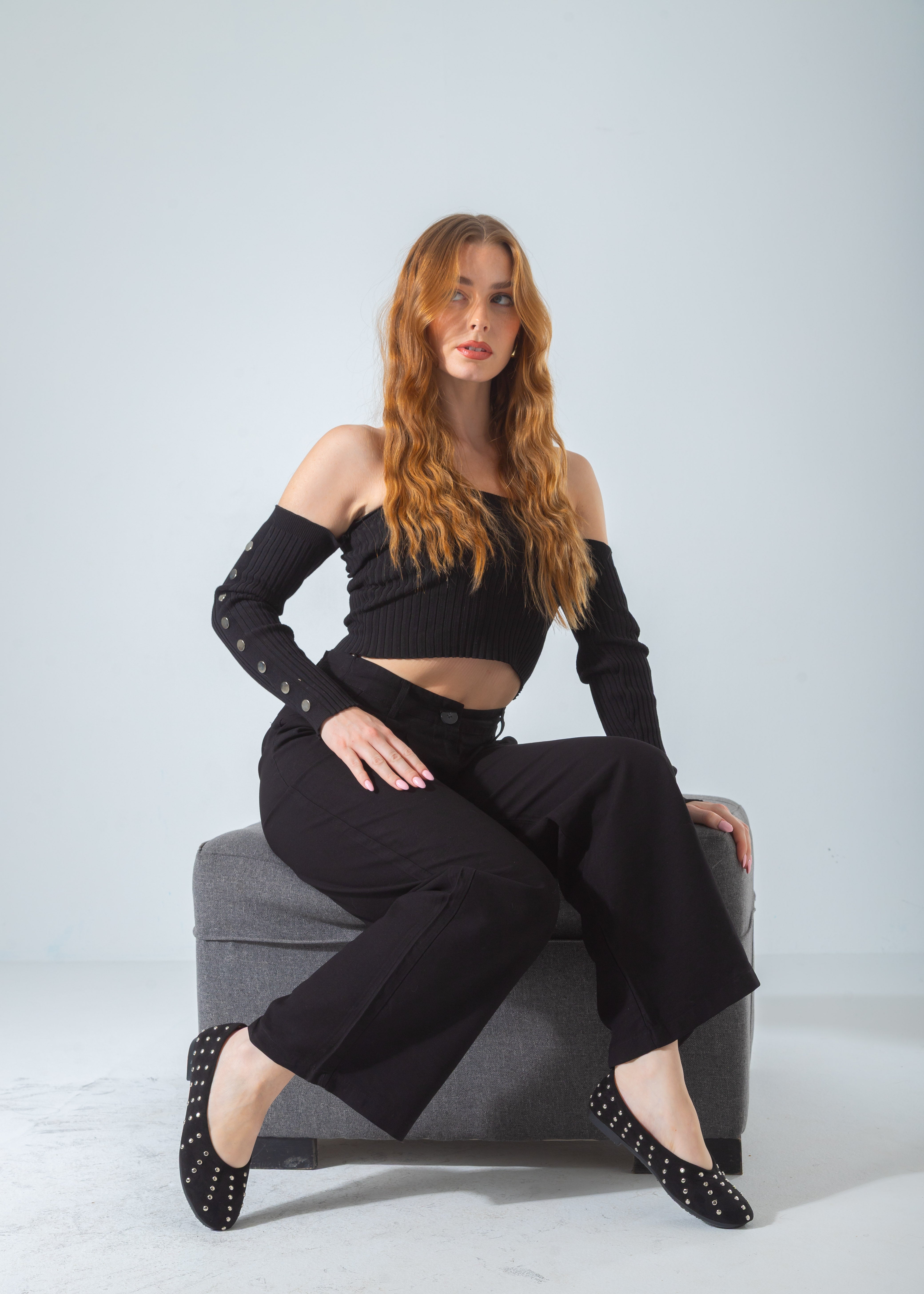 Studded Ballet Flat-black