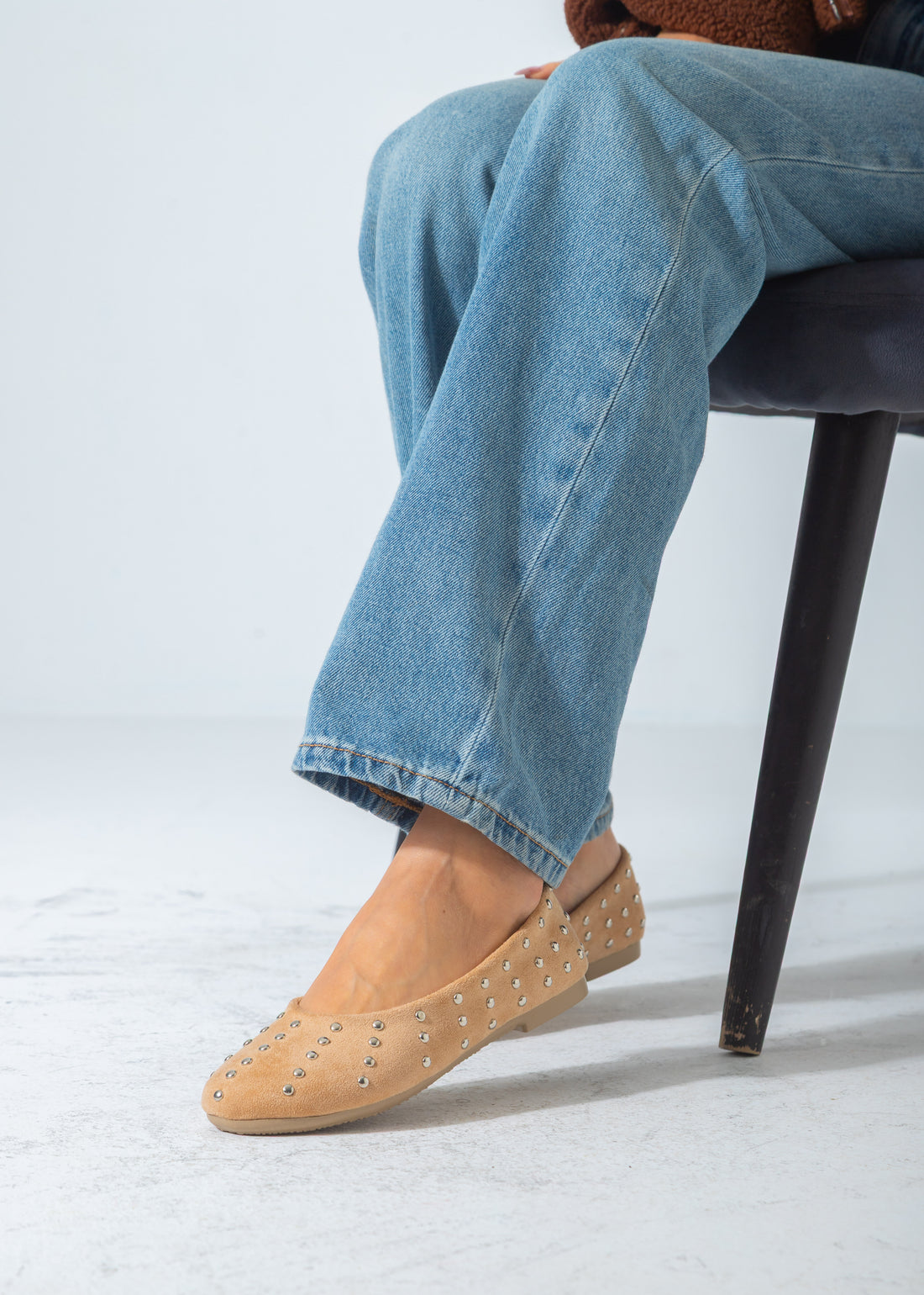 Studded Ballet Flat-beige