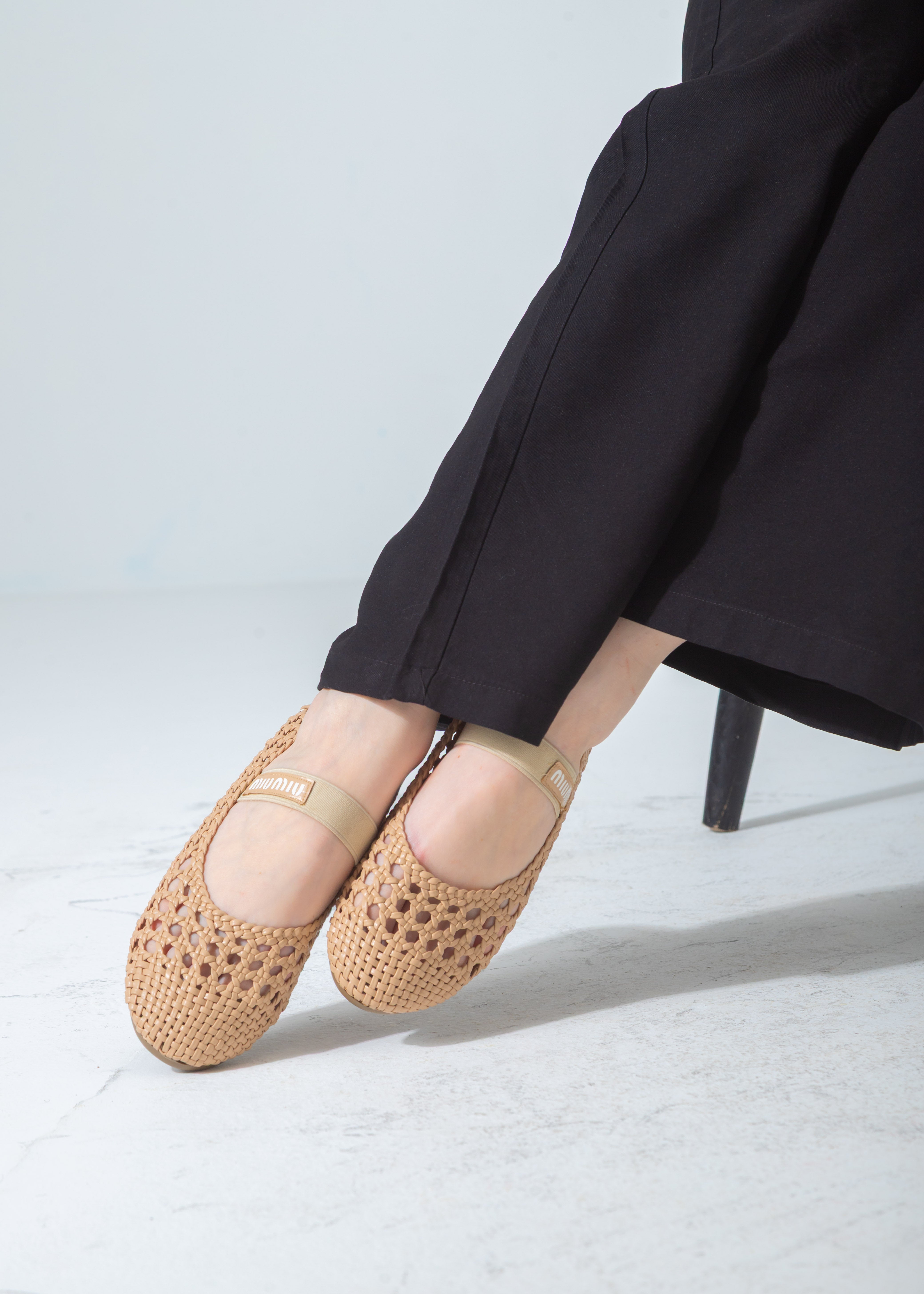 Woven Mesh Elastic Flat-beige