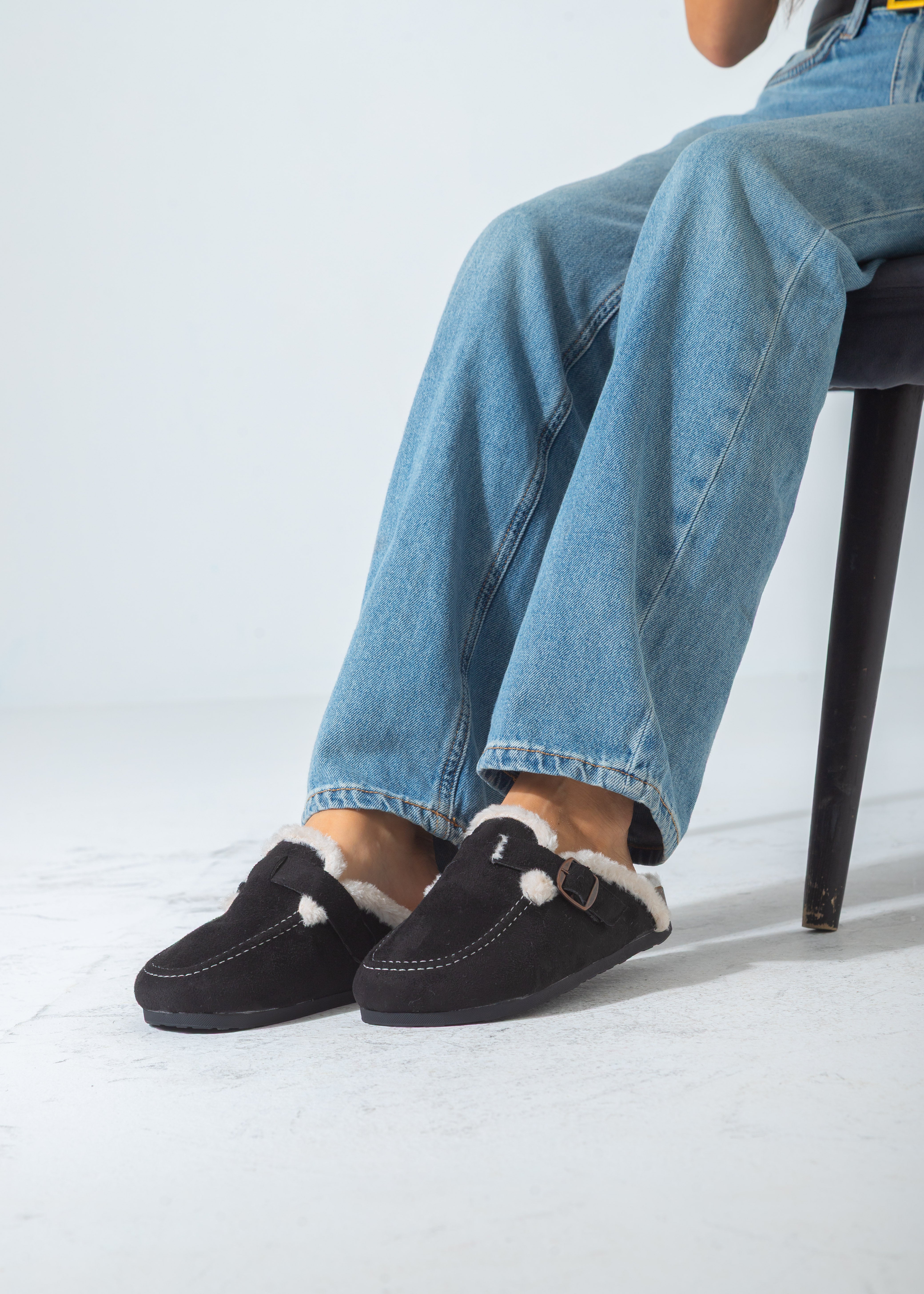 Faux-Fur Buckle Clogs-black