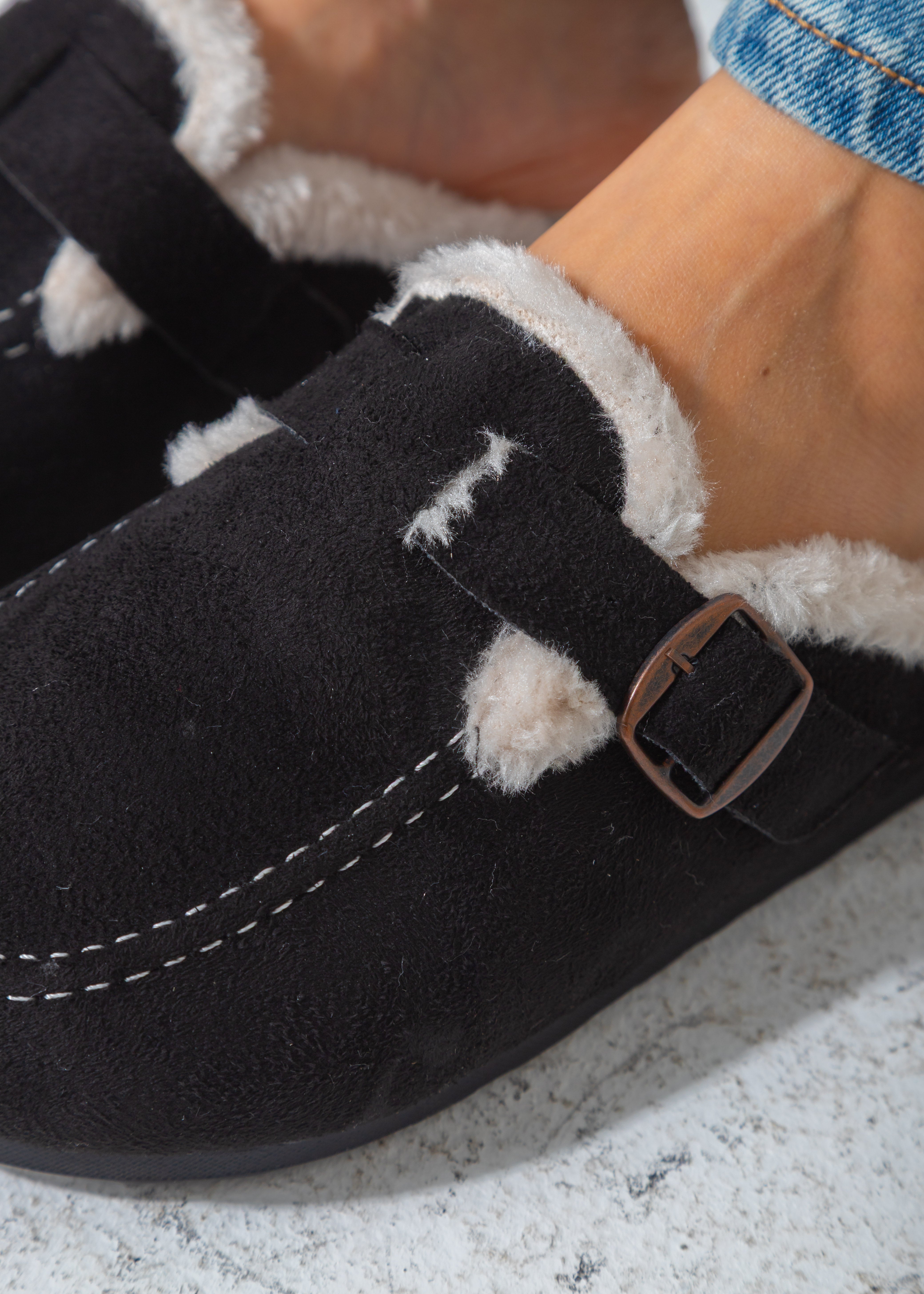 Faux-Fur Buckle Clogs-black
