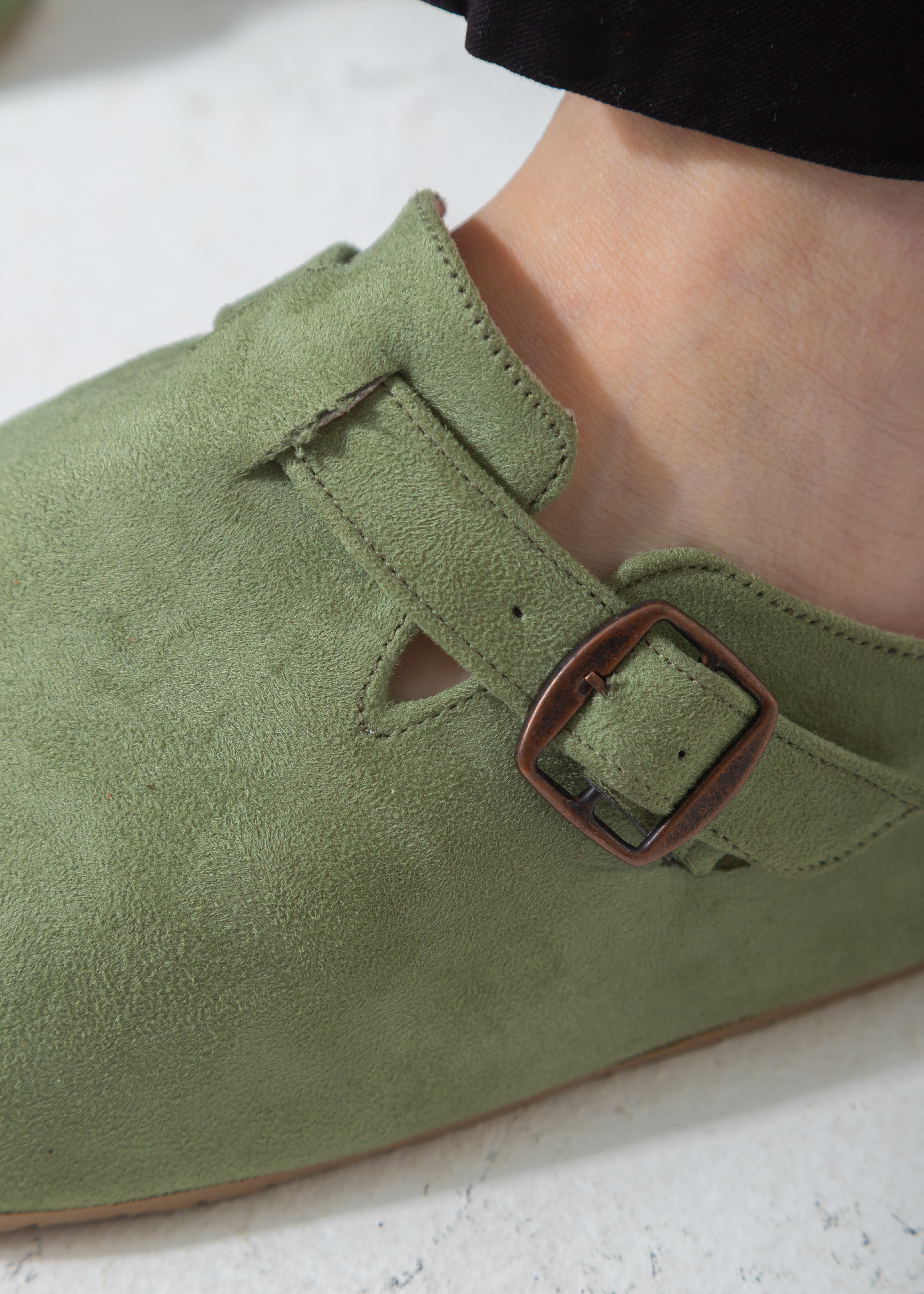 Suede Buckle Slip-On Mule Clogs-green