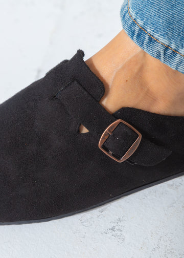 Suede Buckle Clog-black