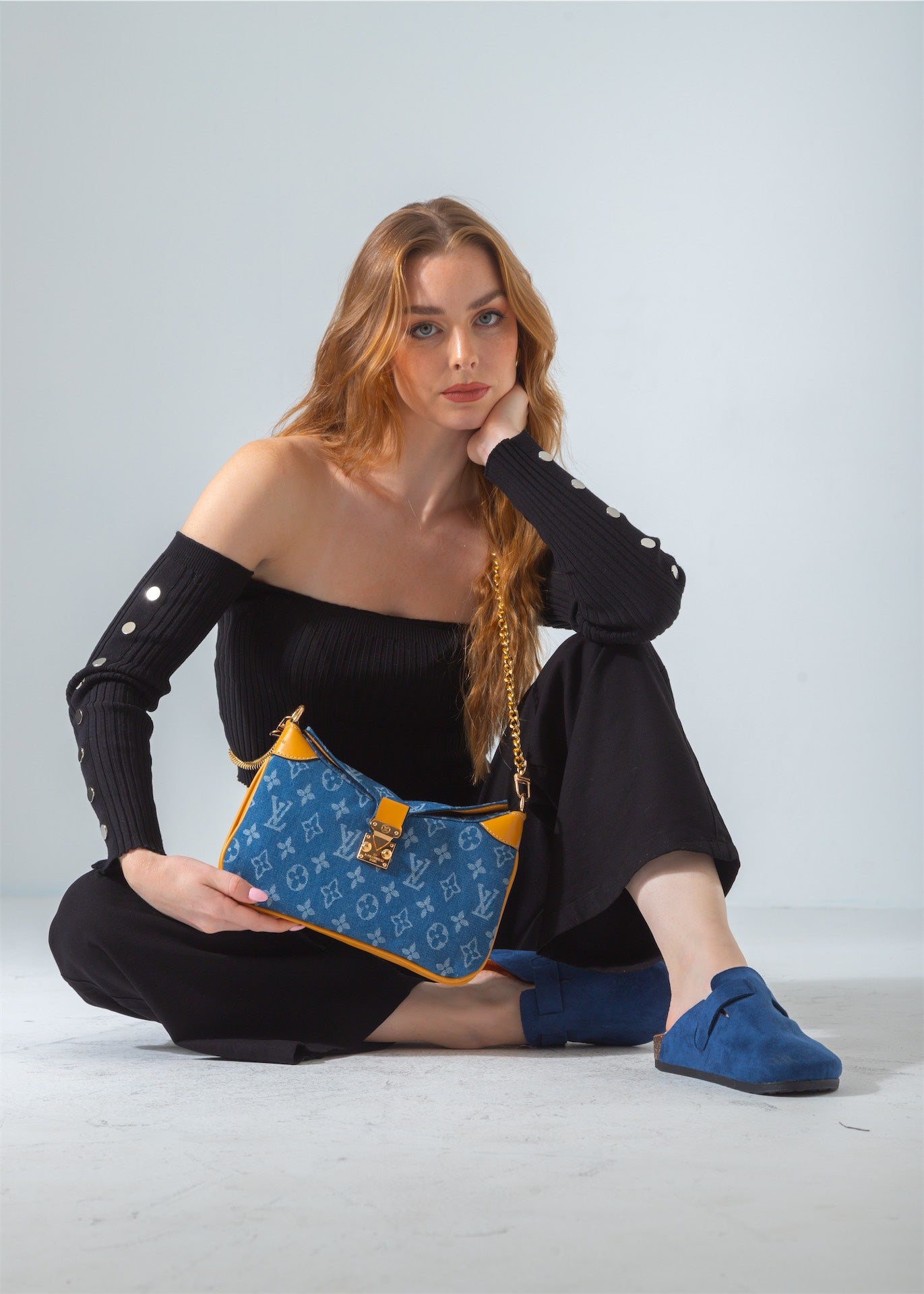 Embossed Chain Shoulder Bag-jeans