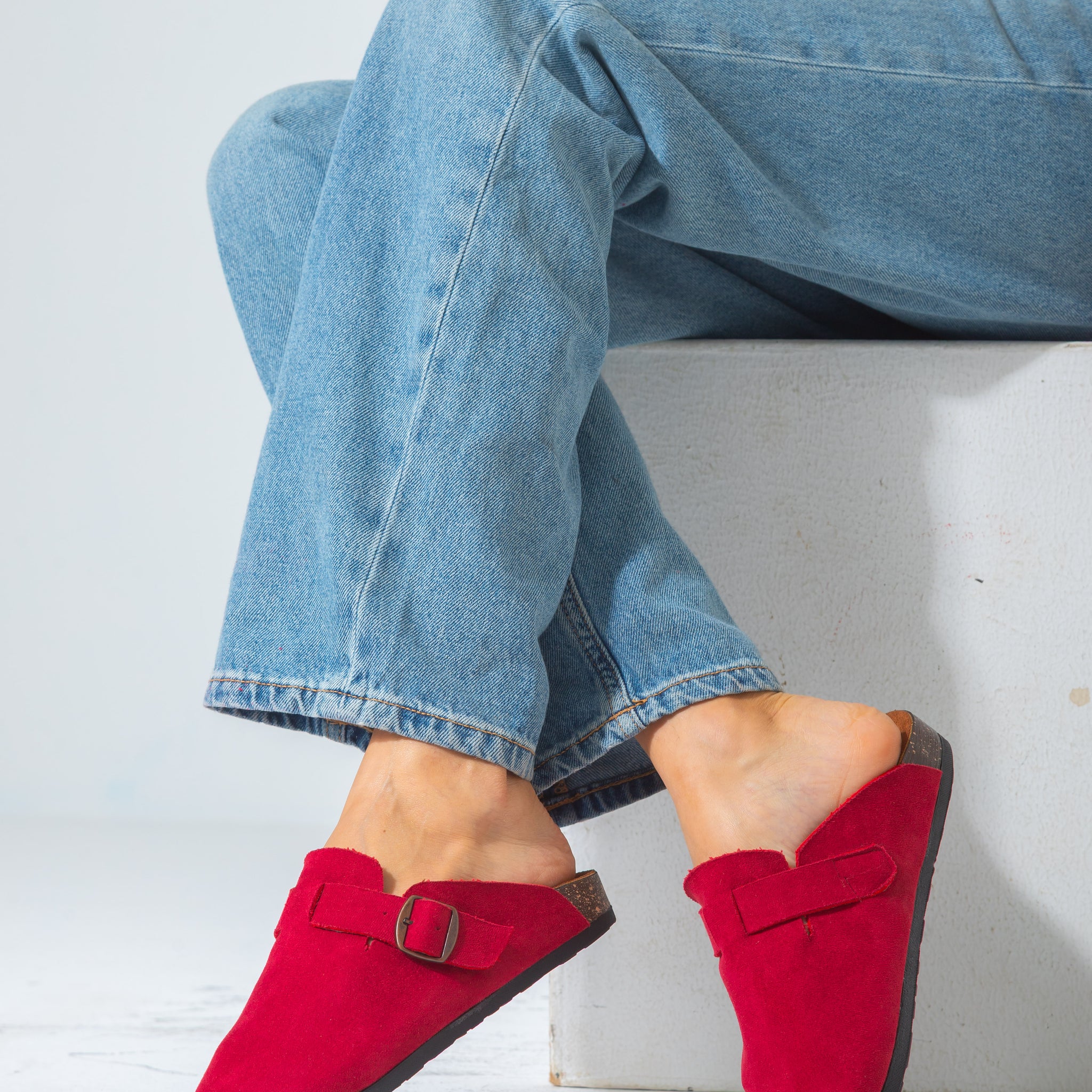 Suede Buckle Clog-red