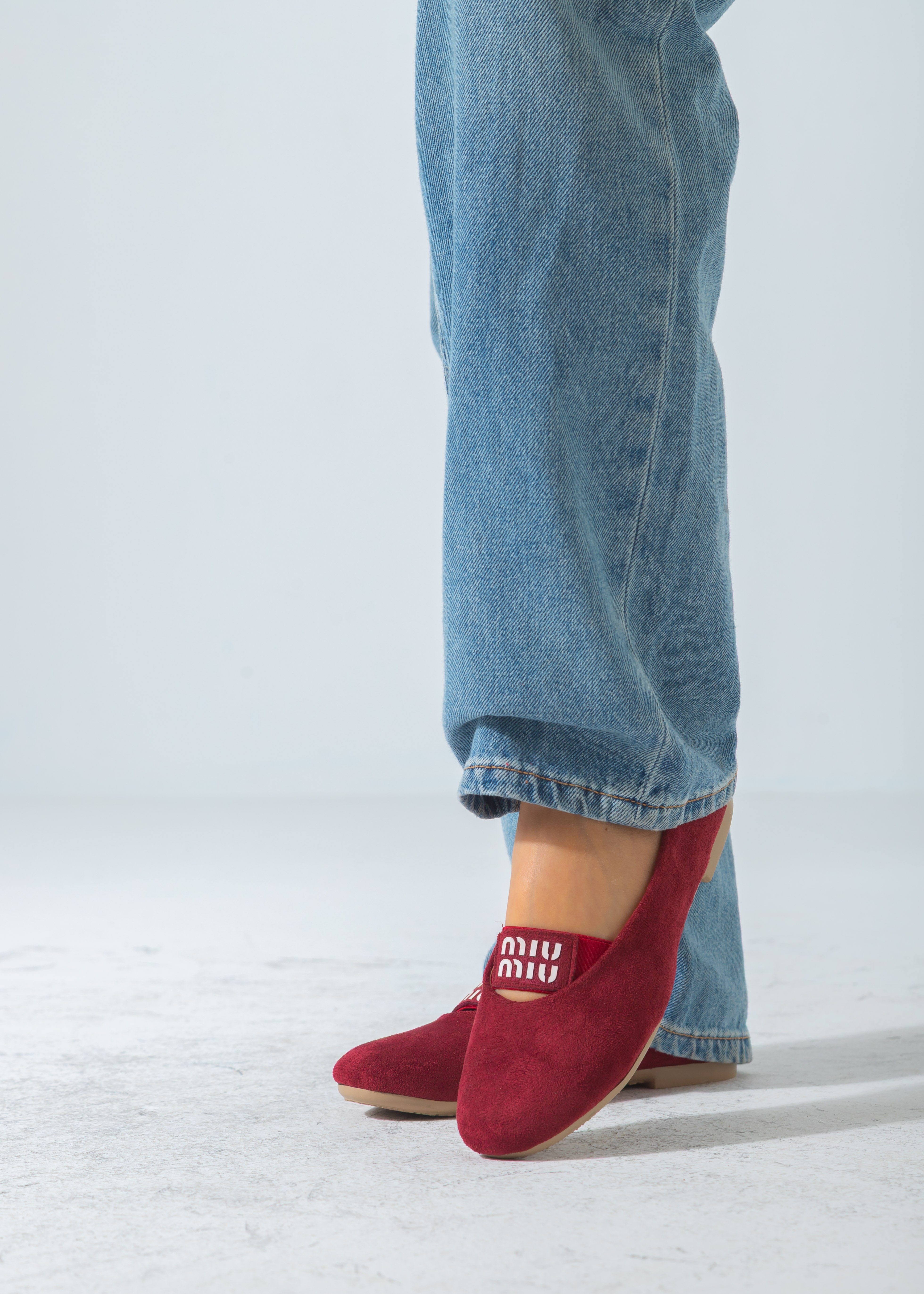 Suede Logo-Strap Flat-marron