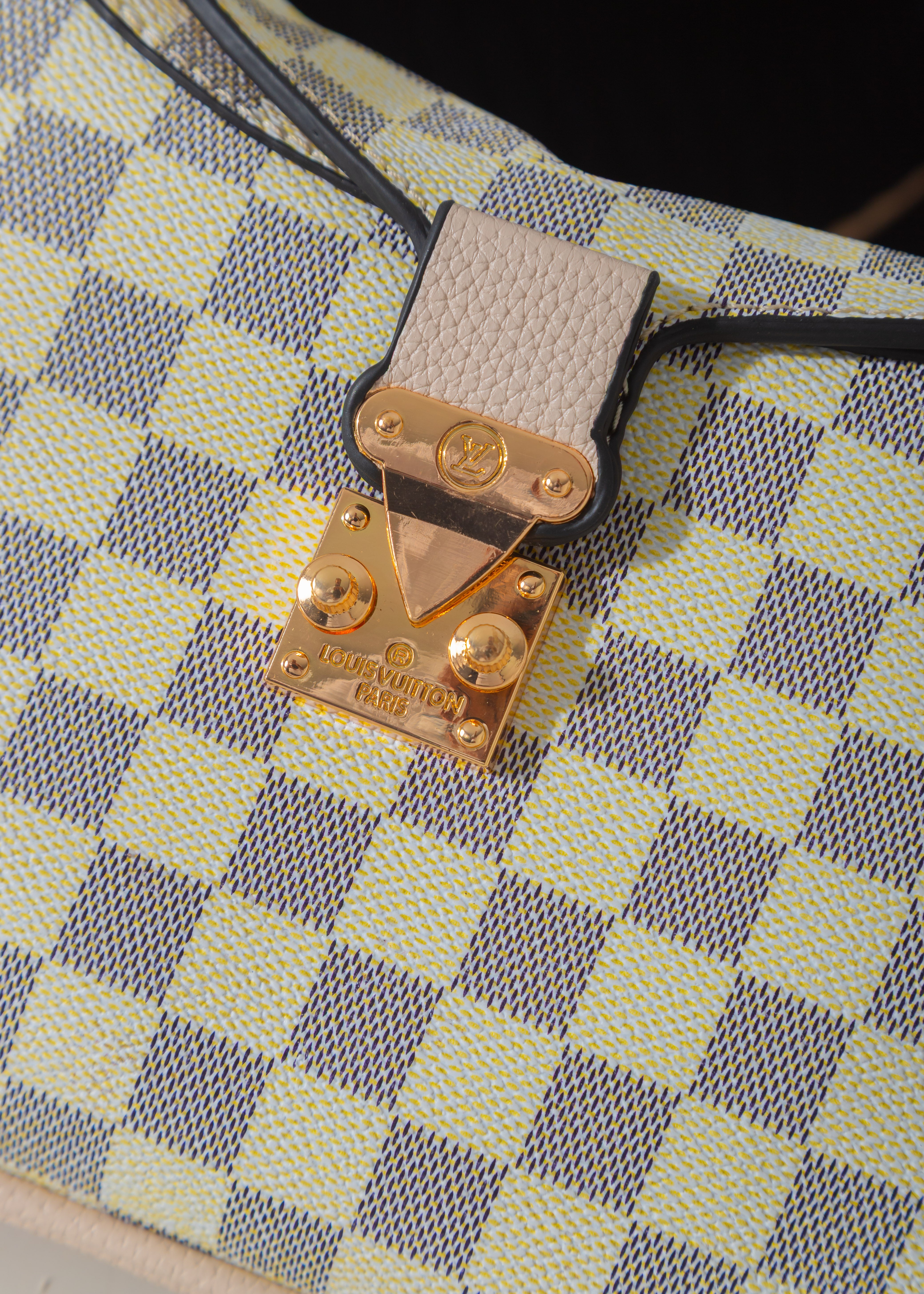 Embossed Chain Shoulder Bag-beige